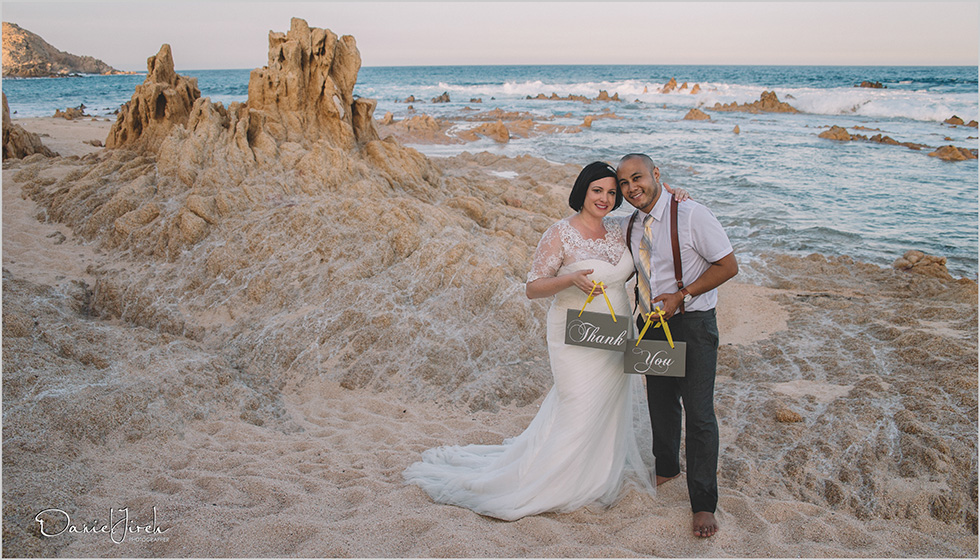 Los Cabos Urban & Trash the Dress Photo Session after Wedding Day