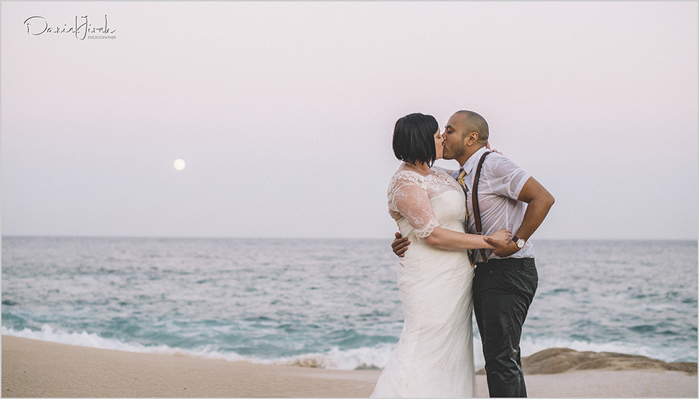 Los Cabos Urban & Trash the Dress Photo Session after Wedding Day